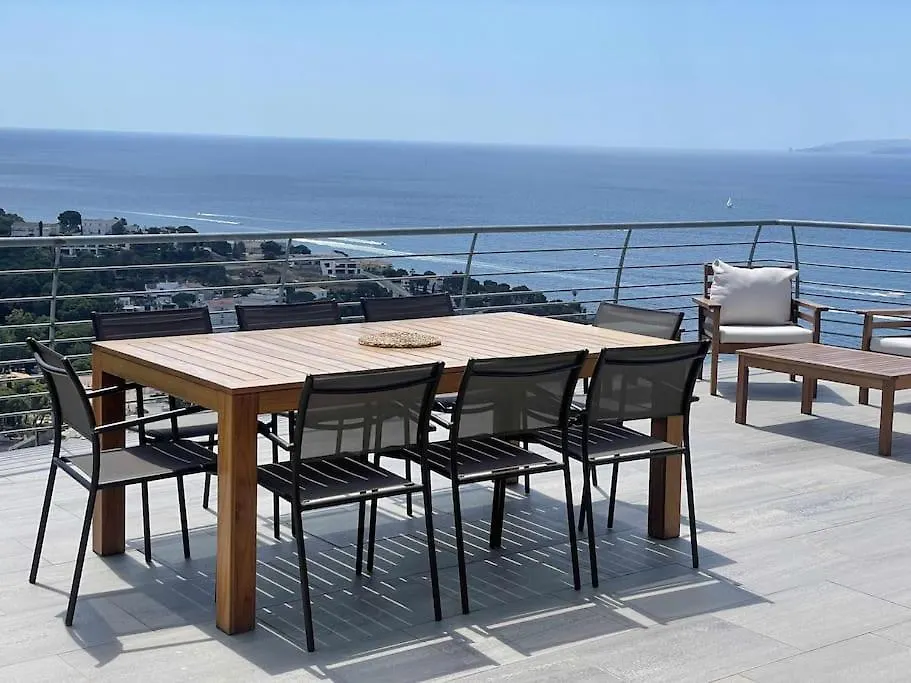 Villa Con Piscina Sobre La Almadrava Rosas